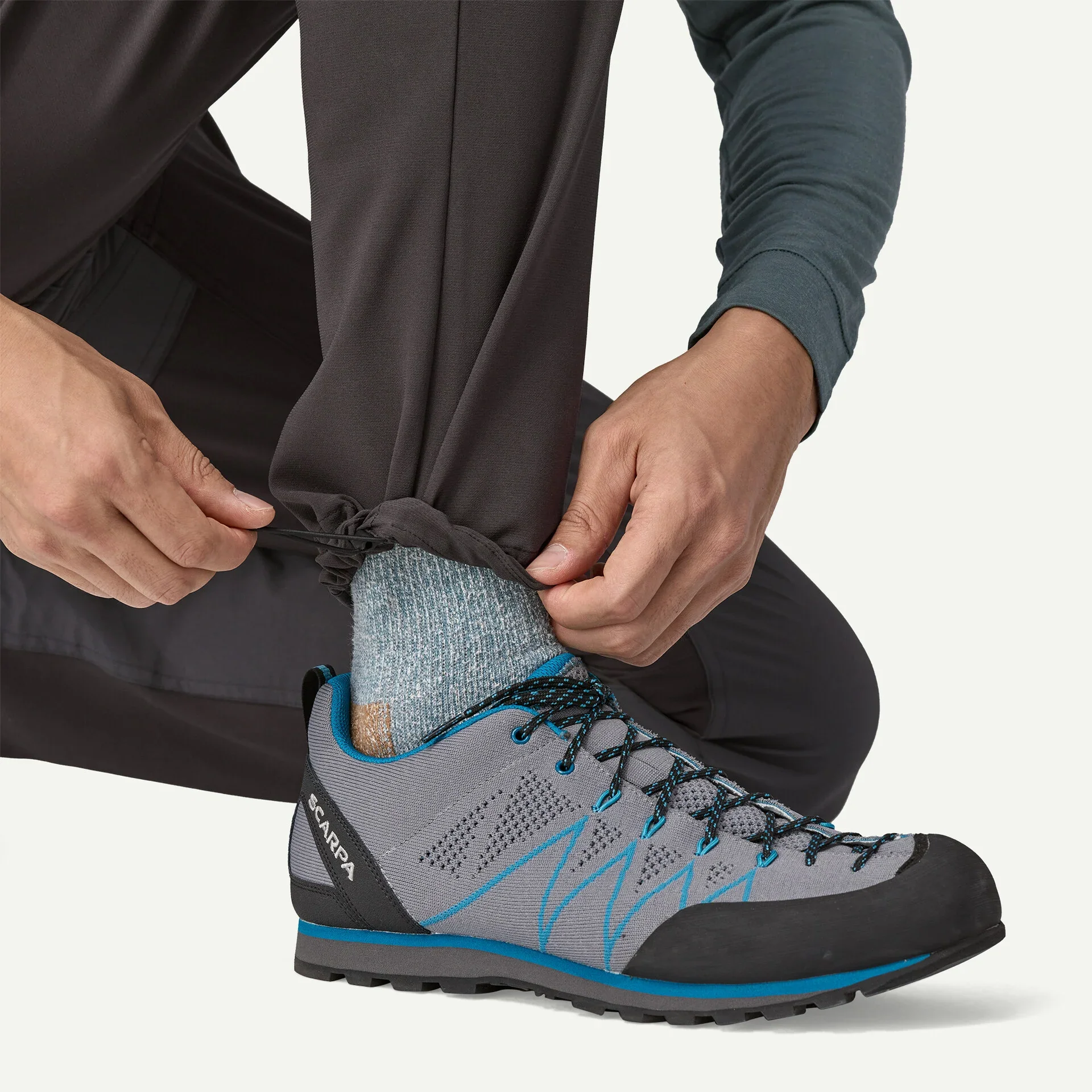 2025 Terravia Alpine Pants - Image 4